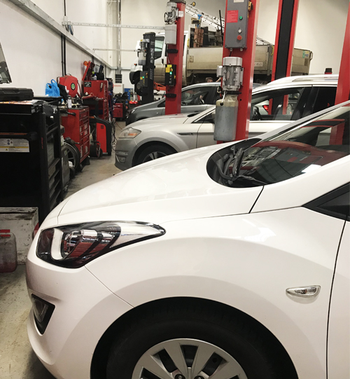 Inside Garage - MOT, Tyres, Servicing & Repairs York